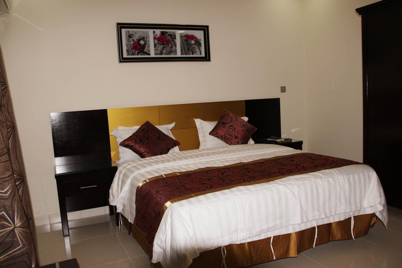 Aros Al Faisaliah Furnished Units Lejlighedshotel Dammam Eksteriør billede